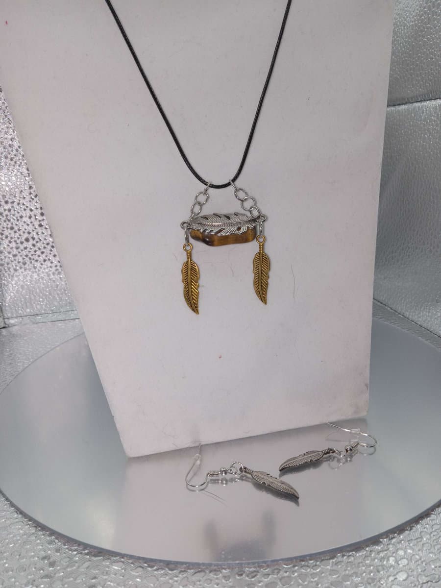 Feathers Necklace and Earring Set, handmade by Wicked Constructs